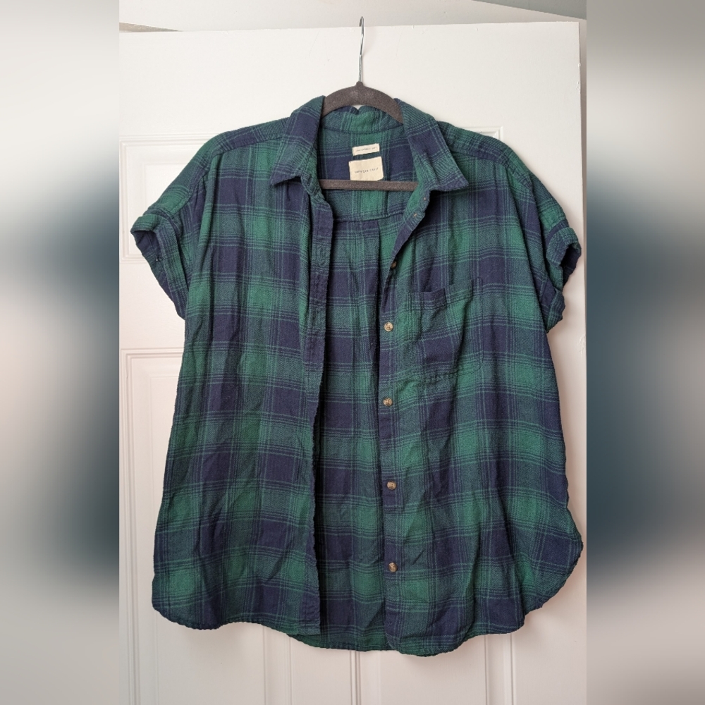 American Eagle Relaxed Flannel Short-sleeve Shirt | Women's M